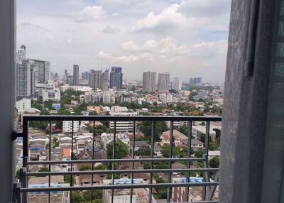 1 bed Condo in Ideo Sukhumvit 93 Phrakhanong District C06427