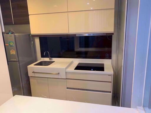 2 bed Condo in The Room Sukhumvit 62 Bangchak Sub District C06413