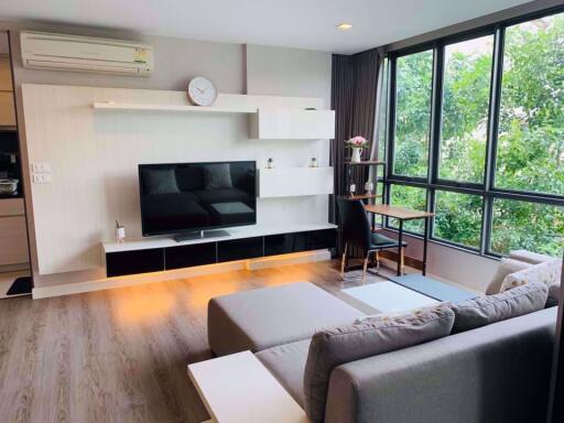 1 bed Condo in The Room Sukhumvit 40 Phra Khanong Sub District C06411