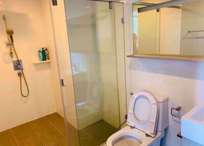 1 ห้องนอน, 1 ห้องน้ำ คอนโด ราคา ฿ 24,000/เดือน