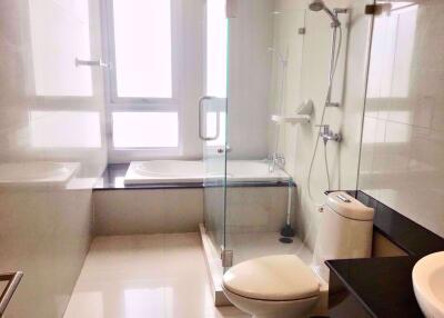 2 bed Condo in Nusasiri Grand Khlongtoei District C06398