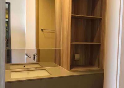 1 bed Condo in The ESSE Asoke Khlong Toei Nuea Sub District C06392