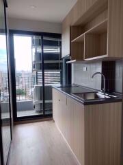 2 bed Condo in IDEO O2 Bang Na Sub District C06335