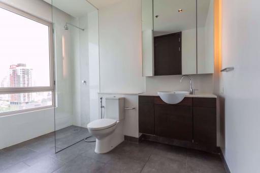 4 bed Condo in The Lofts Yennakart Chong Nonsi Sub District C06321