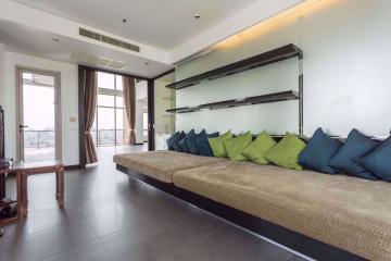 4 bed Condo in The Lofts Yennakart Chong Nonsi Sub District C06321