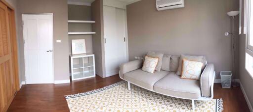 3 bed Condo in Baan Siri Sathorn Suanplu Sathon District C06317