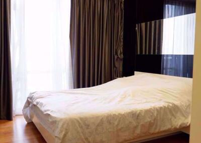 2 bed Condo in The Tempo Ruamrudee Pathum Wan District C06294