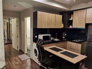 2 bed Condo in The Gallery Bearing Samrong Nuea Sub District C06286