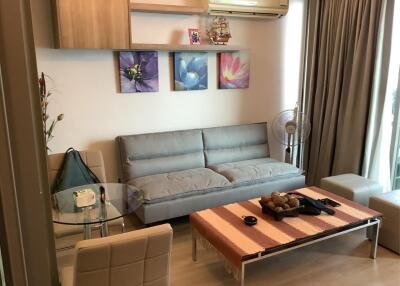 For Sale, Wongamat Tower condominium Pattaya 1 bed 47sqm. Sea view next to Wongamat beach