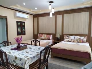 Resort for sale, Suphan Buri, near famous tourist attractions, 21 houses, buildings, hot price