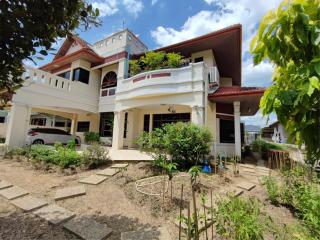 Large detached house for sale on Boromratchachonnani Road, near Pinklao, Ratchaphruek, Central Pinklao