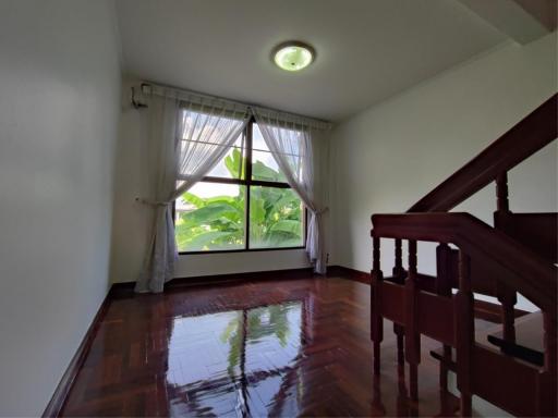 Large detached house for sale on Boromratchachonnani Road, near Pinklao, Ratchaphruek, Central Pinklao