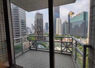 Condo for sale All Seasons Mansion, 3 bedrooms,3 bathrooms 178 sq m., near BTS Ploenchit, Bangkok at All Season Place Ploenchit