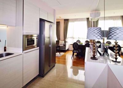 2 bed Condo in H Sukhumvit 43 Khlong Tan Nuea Sub District C06273