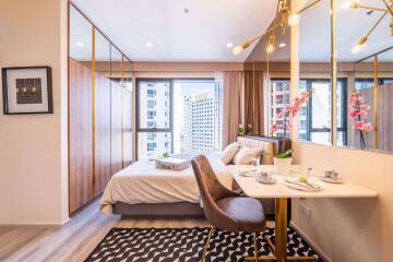 Studio bed Condo in Ideo Mobi Asoke Bangkapi Sub District C06257