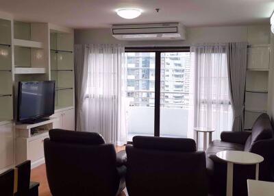 3 bed Condo in Top View Tower Watthana District C06245