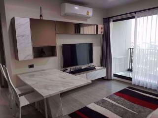 2 bed Condo in RHYTHM Ekkamai Watthana District C06244