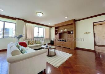 2-Bedrooms Apartment unit - Sukhumvit - Asok