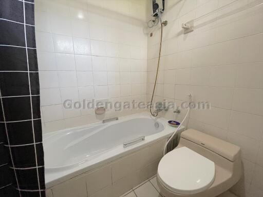 2-Bedrooms Apartment unit - Sukhumvit - Asok