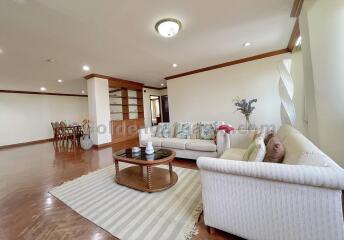 2-Bedrooms Apartment unit - Sukhumvit - Asok