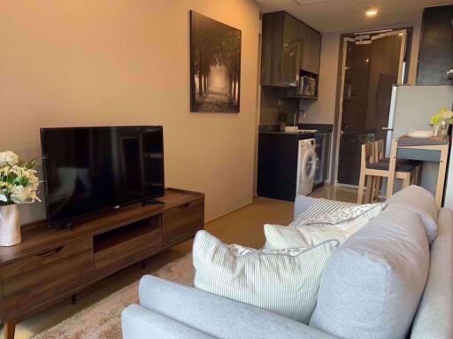 1 bed Condo in Ashton Chula - Silom Mahaphruettharam Sub District C06219