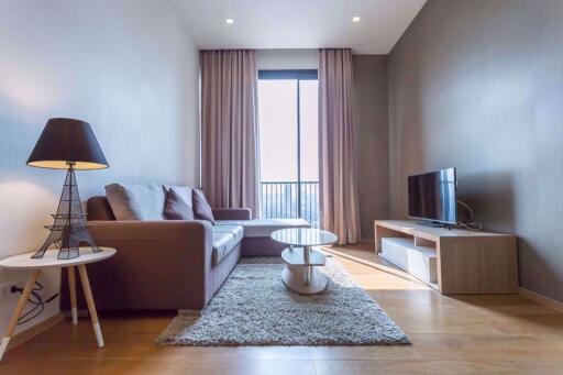 2 bed Condo in Noble ReD Samsennai Sub District C06208