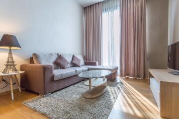 2 bed Condo in Noble ReD Samsennai Sub District C06208