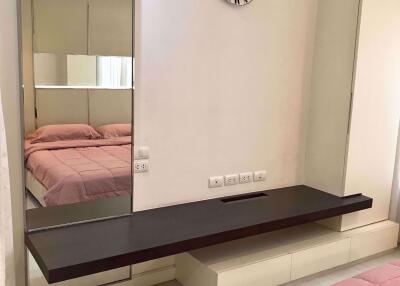 1 bed Condo in The Bangkok Sathorn-Taksin Khlong Ton Sai Sub District C06136