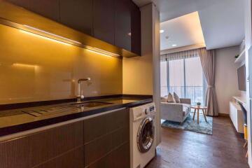 2 bed Condo in The Lumpini 24 Khlongtan Sub District C06129