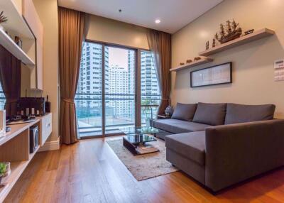 2 bed Condo in Bright Sukhumvit 24 Khlongtan Sub District C06128