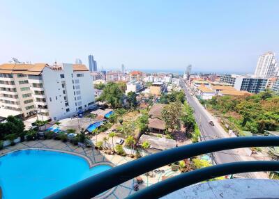 1 Bedroom Condo in Star Beach Pratumnak C010600