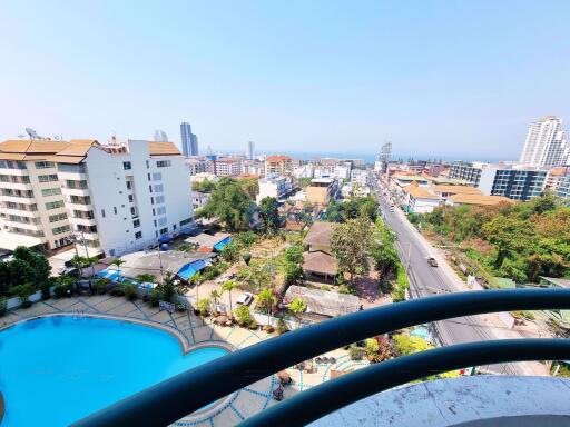 1 Bedroom Condo in Star Beach Pratumnak C010600