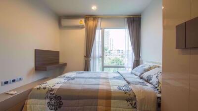 1 bed Condo in The Crest Sukhumvit 49 Watthana District C06116