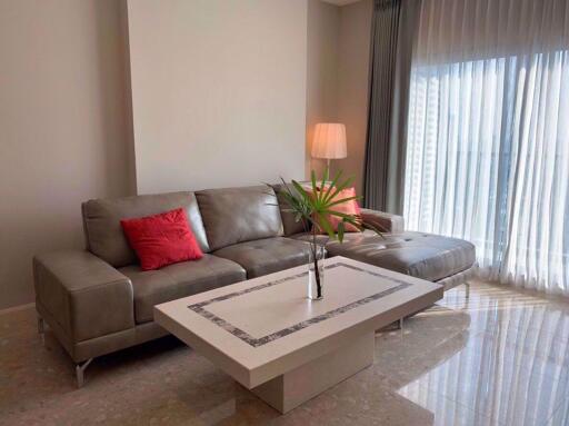 2 bed Condo in The Crest Sukhumvit 34 Khlongtan Sub District C06113