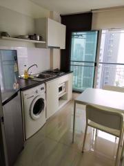 1 bed Condo in Aspire Sukhumvit 48 Phra Khanong Sub District C06112