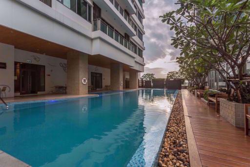 2 bed Condo in Bright Sukhumvit 24 Khlongtan Sub District C06107