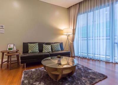 2 bed Condo in Bright Sukhumvit 24 Khlongtan Sub District C06105