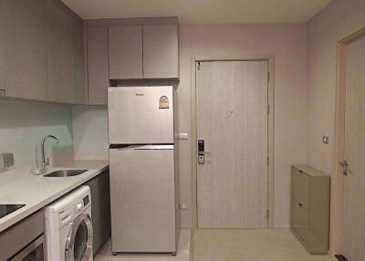 1 bed Condo in Rhythm Sukhumvit 36-38 Phra Khanong Sub District C06103