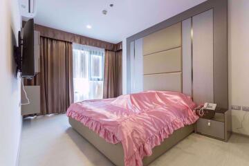 2 bed Condo in Rhythm Sukhumvit 36-38 Phra Khanong Sub District C06094