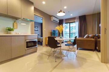 2 bed Condo in Rhythm Sukhumvit 36-38 Phra Khanong Sub District C06092