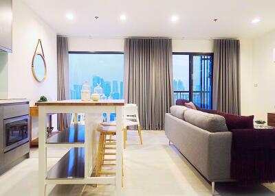 2 bed Condo in Rhythm Sukhumvit 36-38 Phra Khanong Sub District C06089