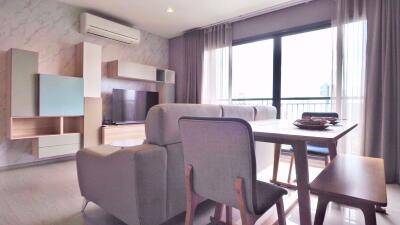 2 bed Condo in Rhythm Sukhumvit 36-38 Phra Khanong Sub District C06088