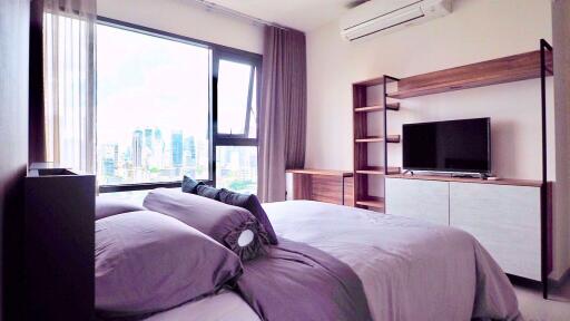 2 bed Condo in Rhythm Sukhumvit 36-38 Phra Khanong Sub District C06088