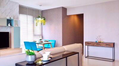 2 bed Condo in Rhythm Sukhumvit 36-38 Phra Khanong Sub District C06082