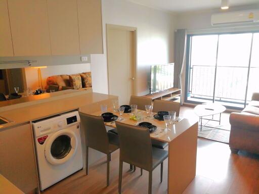 2 bed Condo in Ideo Sukhumvit 93 Phrakhanong District C06078