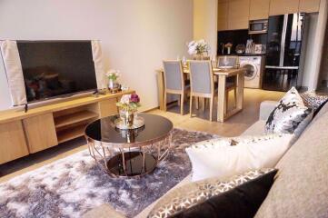 2 bed Condo in Park Origin Phromphong Khlongtan Sub District C06073