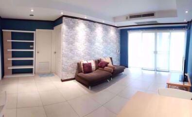 2 bed Condo in The Waterford Rama 4 Phra Khanong Sub District C06063