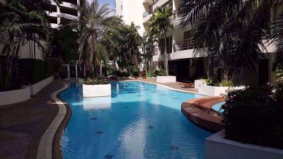 2 bed Condo in The Waterford Rama 4 Phra Khanong Sub District C06063