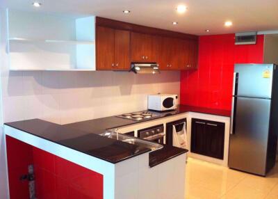 2 bed Condo in The Waterford Rama 4 Phra Khanong Sub District C06062