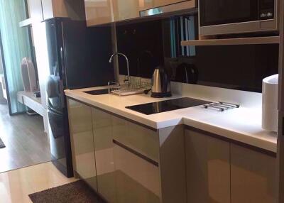 1 bed Condo in Trapezo Sukhumvit 16 Khlongtoei Sub District C06020